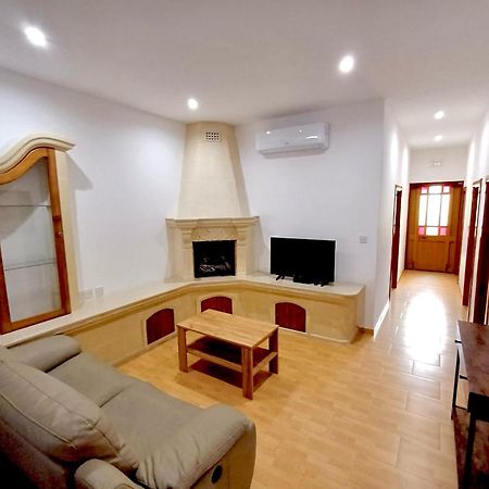 Sultana Tal-Vittorji Villa Xagħra Buitenkant foto
